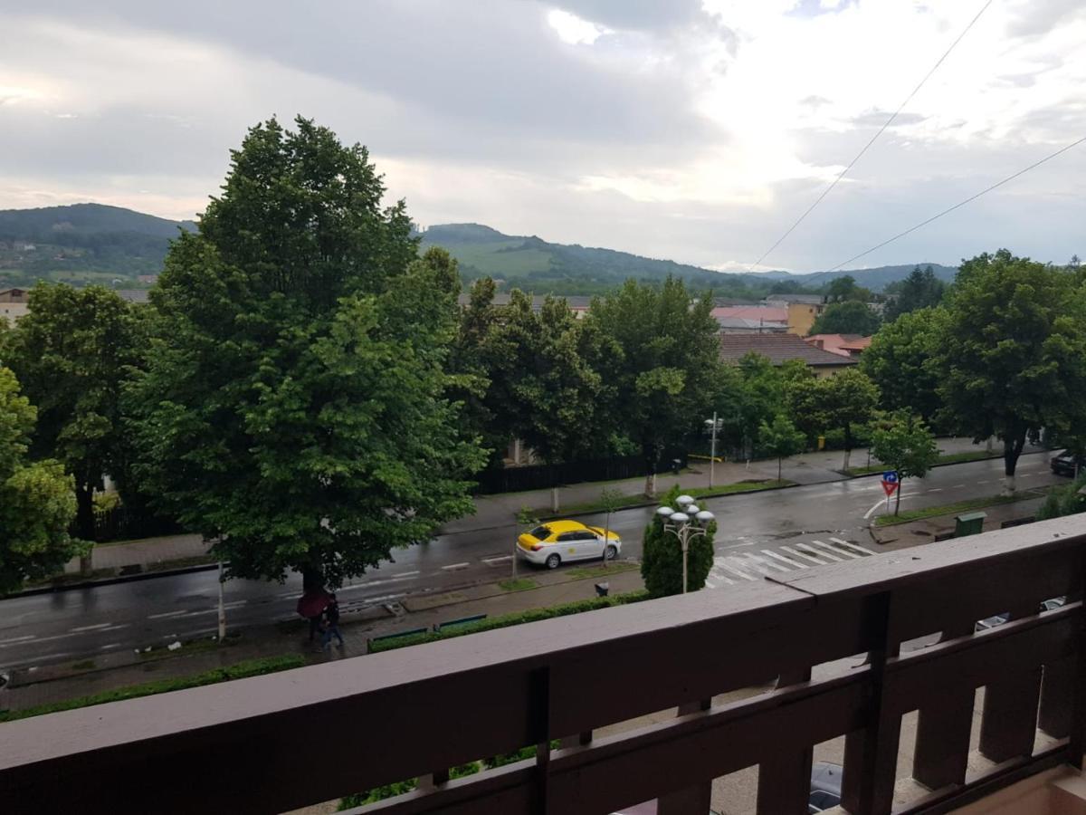 Apartament Posada Curtea de Argeş المظهر الخارجي الصورة
